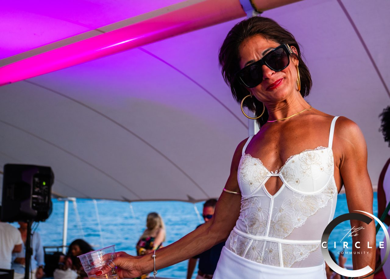 the circle love cruise,la venoge lavaux-riviera,28.06 (72)1