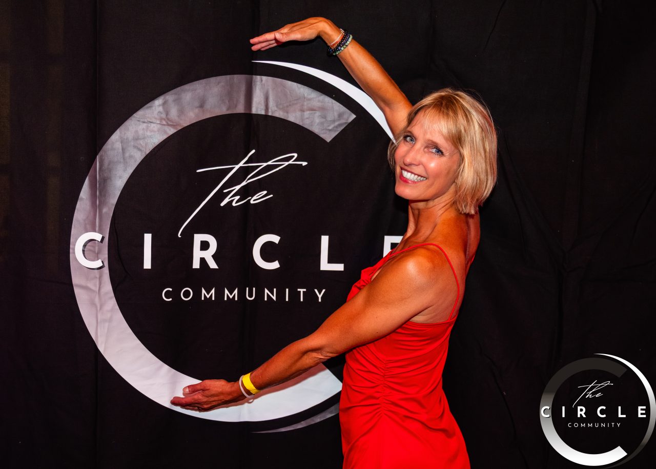 thecirclecommunity.Croix Duplex.18.07.25-(2)