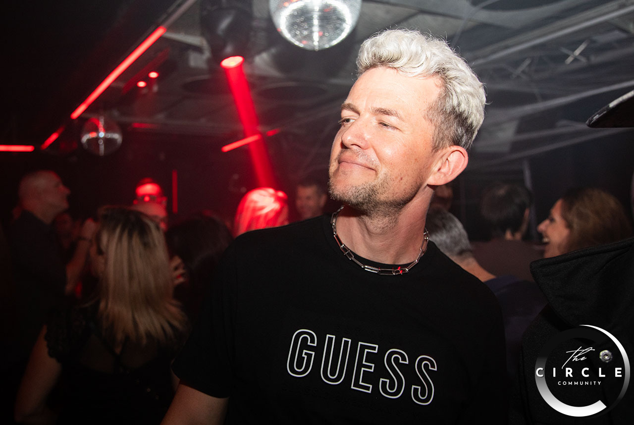 The_Circle_Black_Moon_068