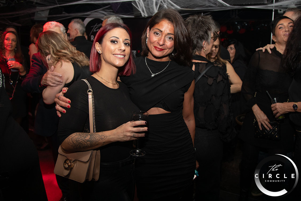 The_Circle_Black_Moon_16