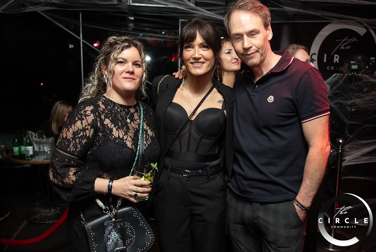 The_Circle_Black_Moon_40