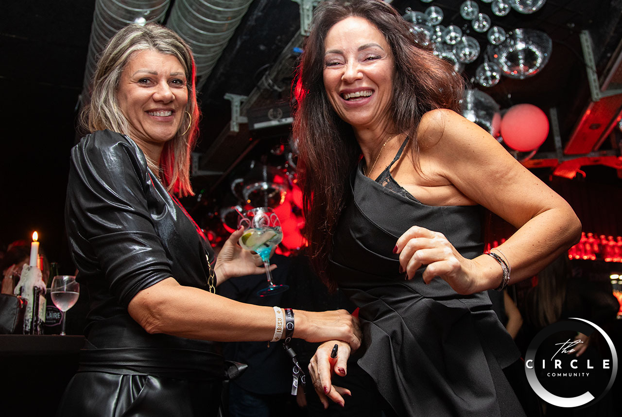 The_Circle_Black_Moon_57