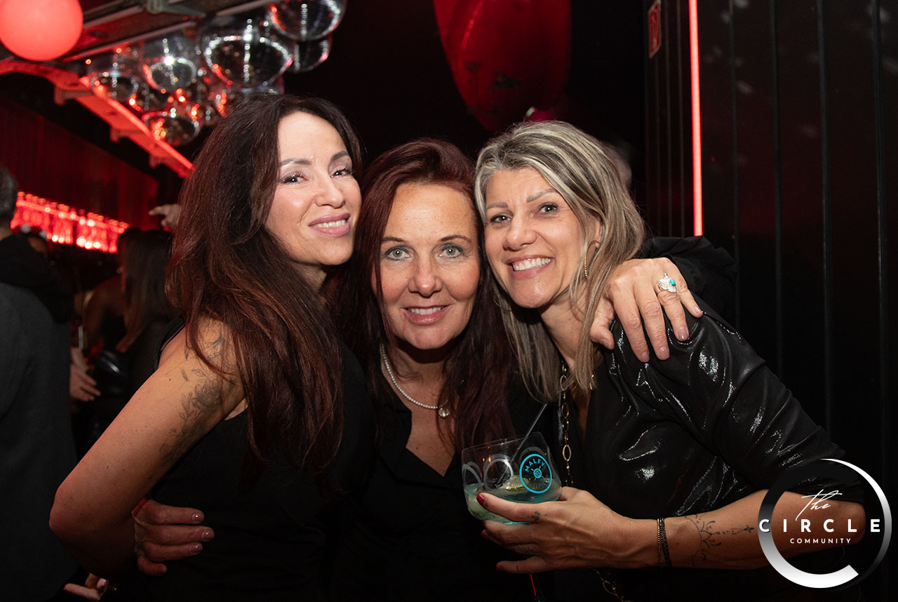 The_Circle_Black_Moon_58