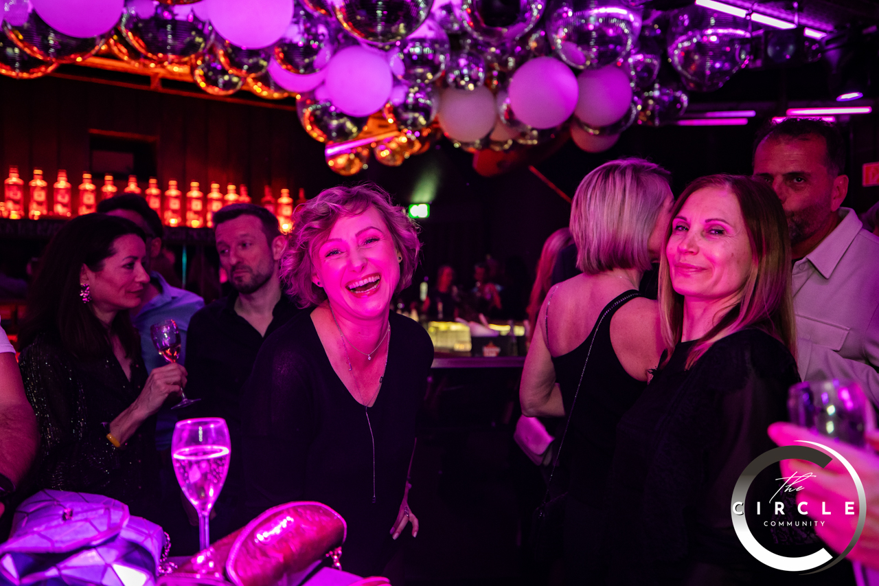 Circle Com - Lausanne 0032