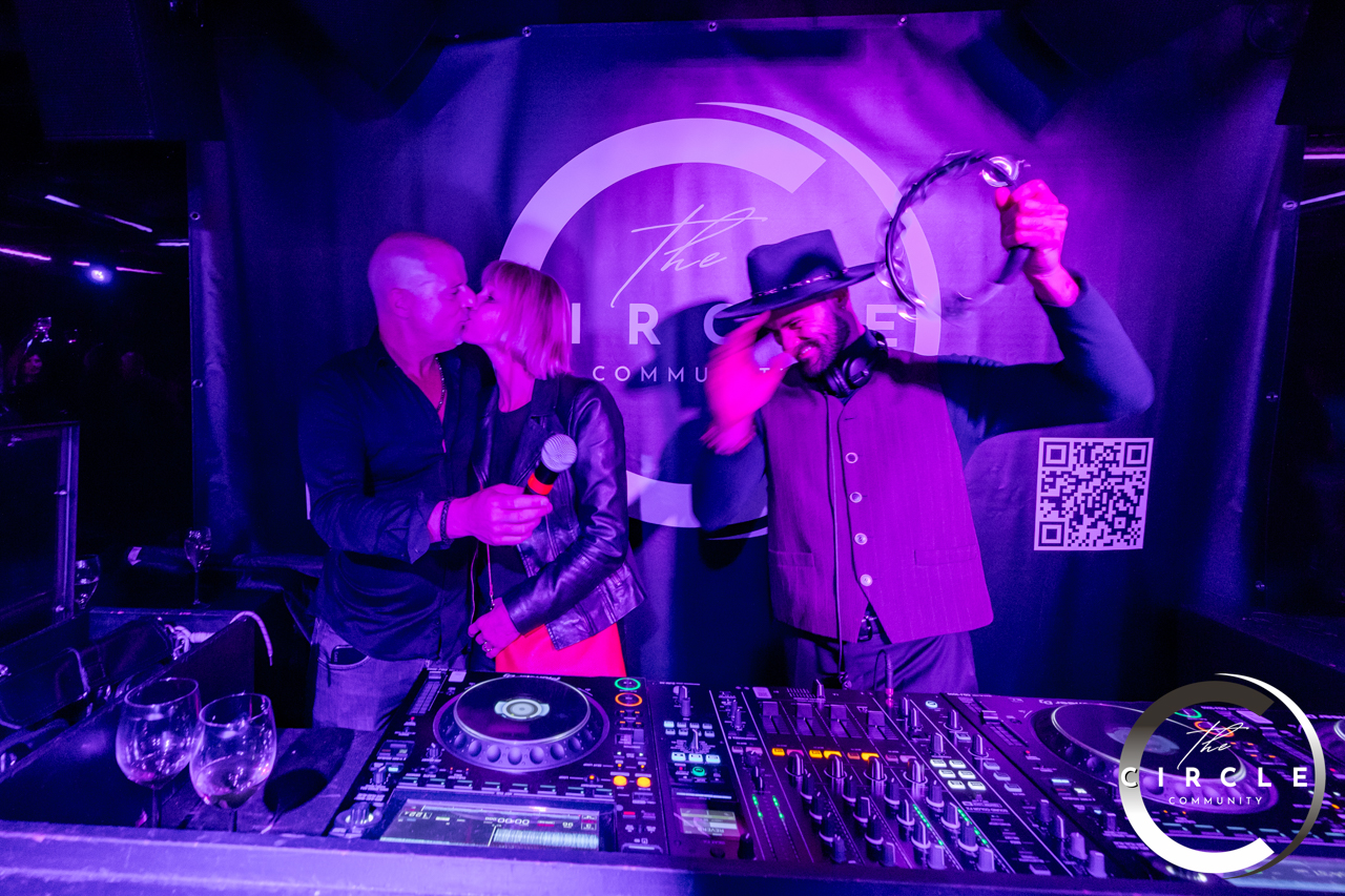 Circle Com - Lausanne 0046