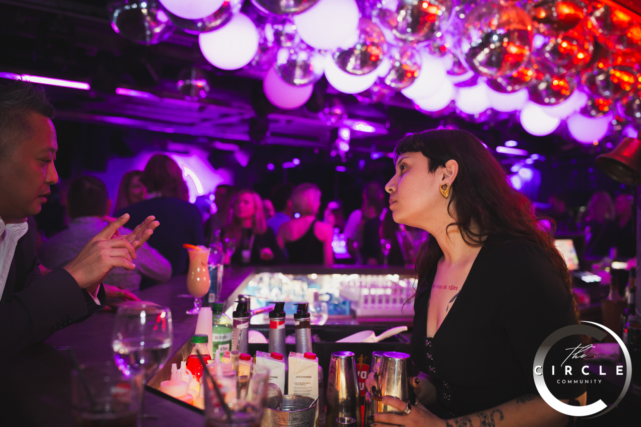 Circle Com - Lausanne 0080