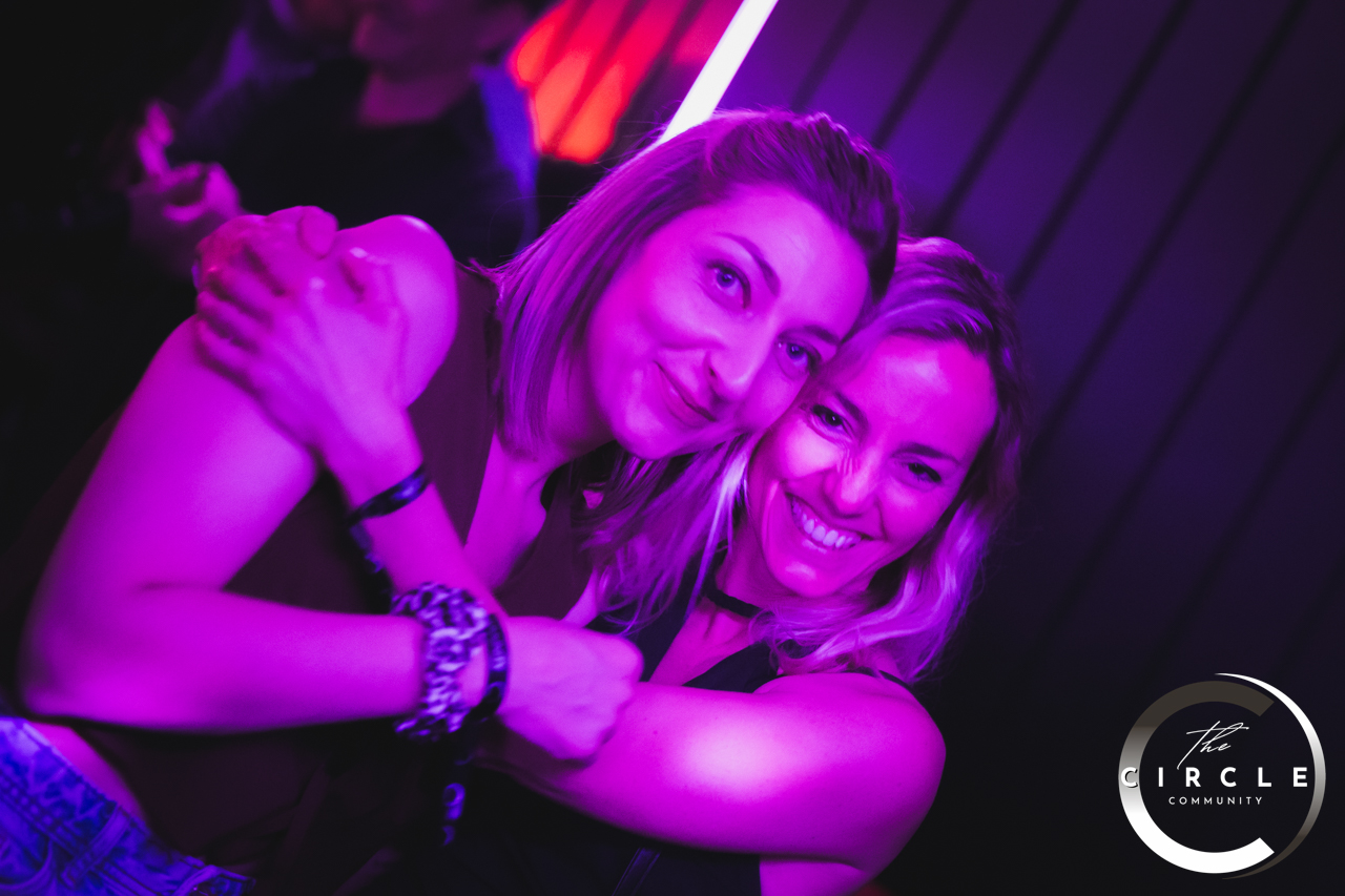 Circle Com - Lausanne 0084