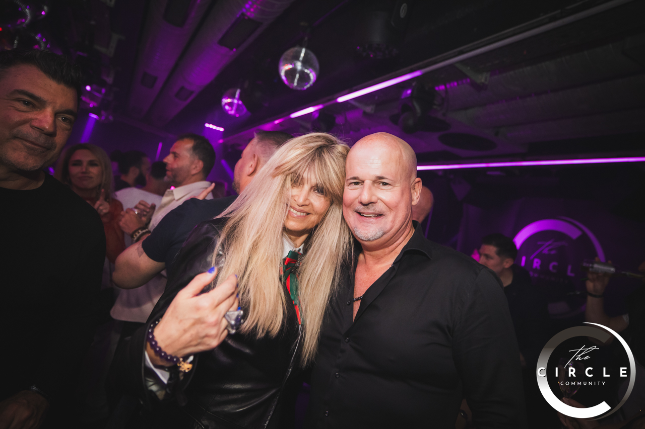 Circle Com - Lausanne 0143