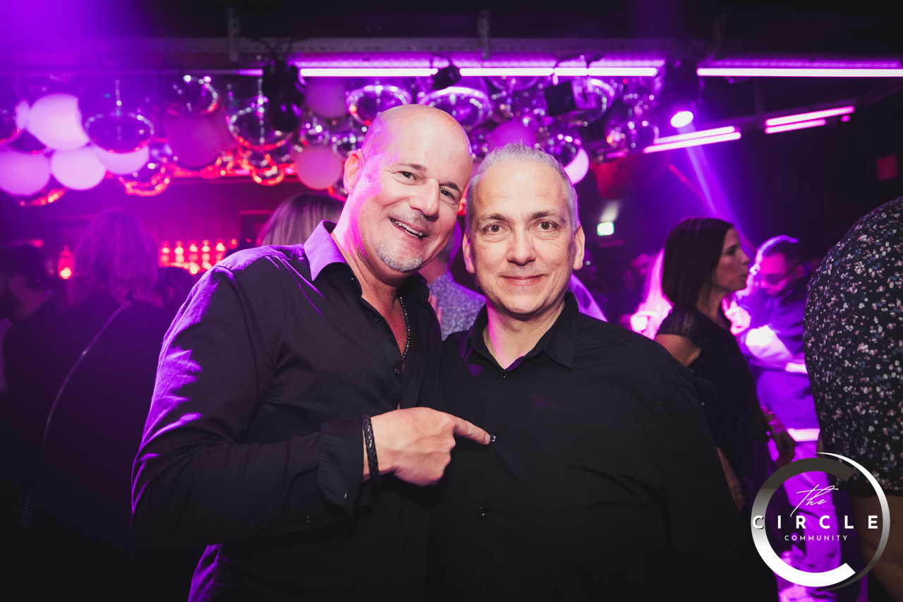 Circle Com - Lausanne 0155