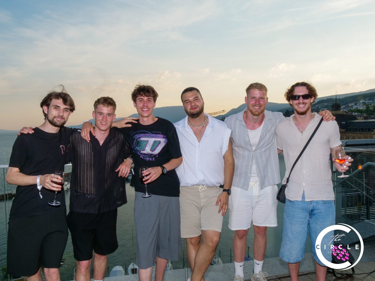 Circle Rooftop 25
