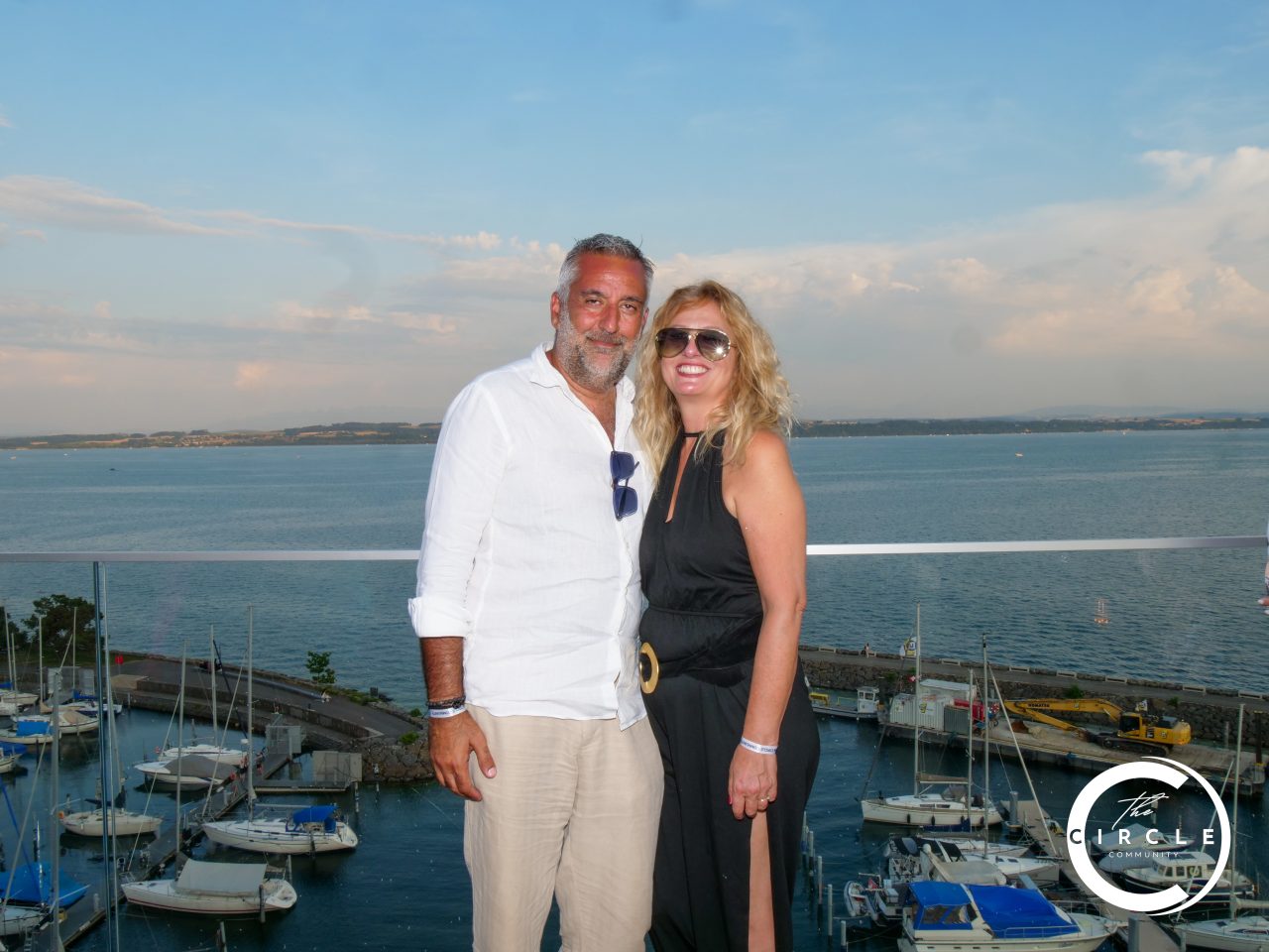 Circle Rooftop 28