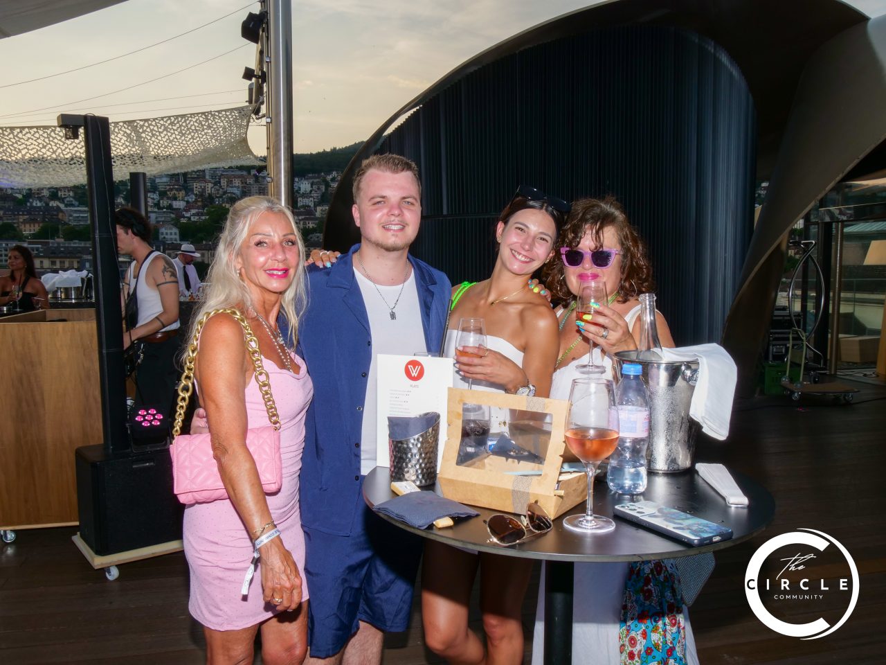 Circle Rooftop 36