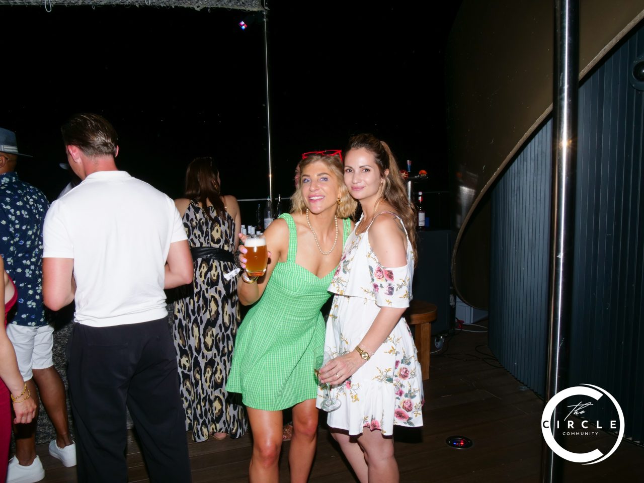 Circle Rooftop 98