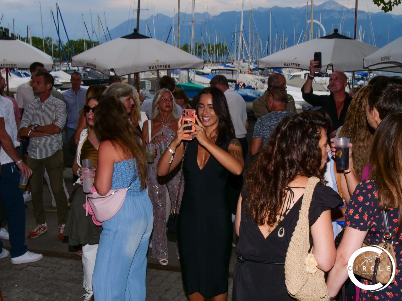 The Circle Beach 10