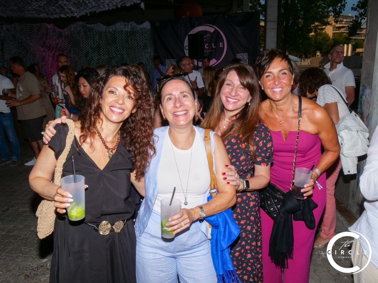 The Circle Beach 42