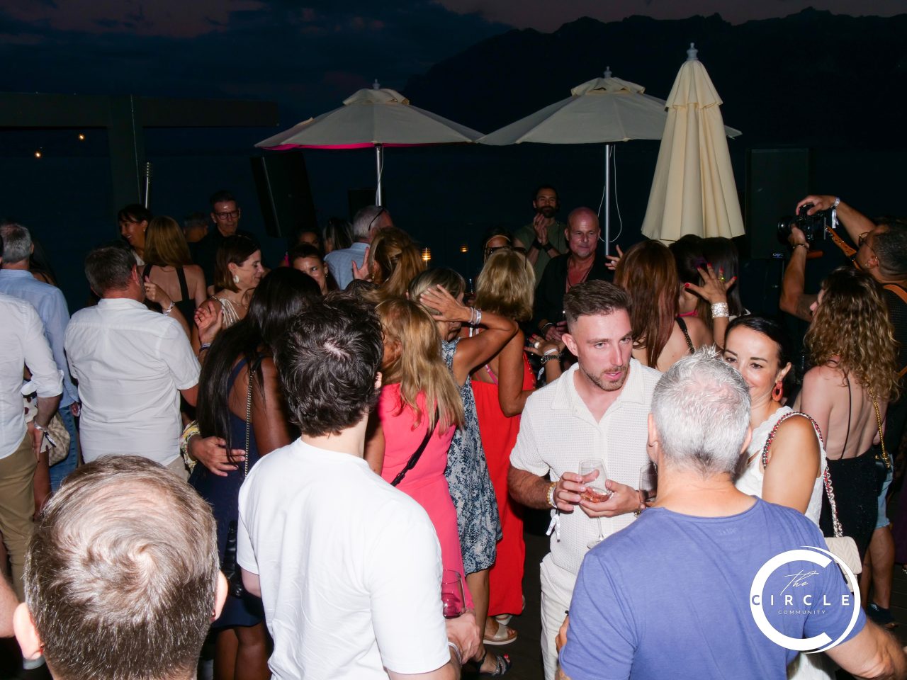 The Circle Deck 93