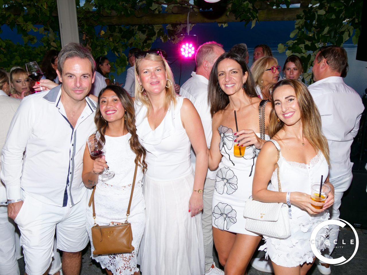 The Circle White 49