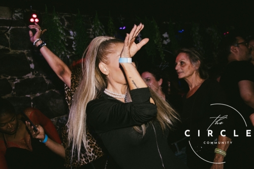 The_Circle_Community_Bleu_lezard_08.11.24-11